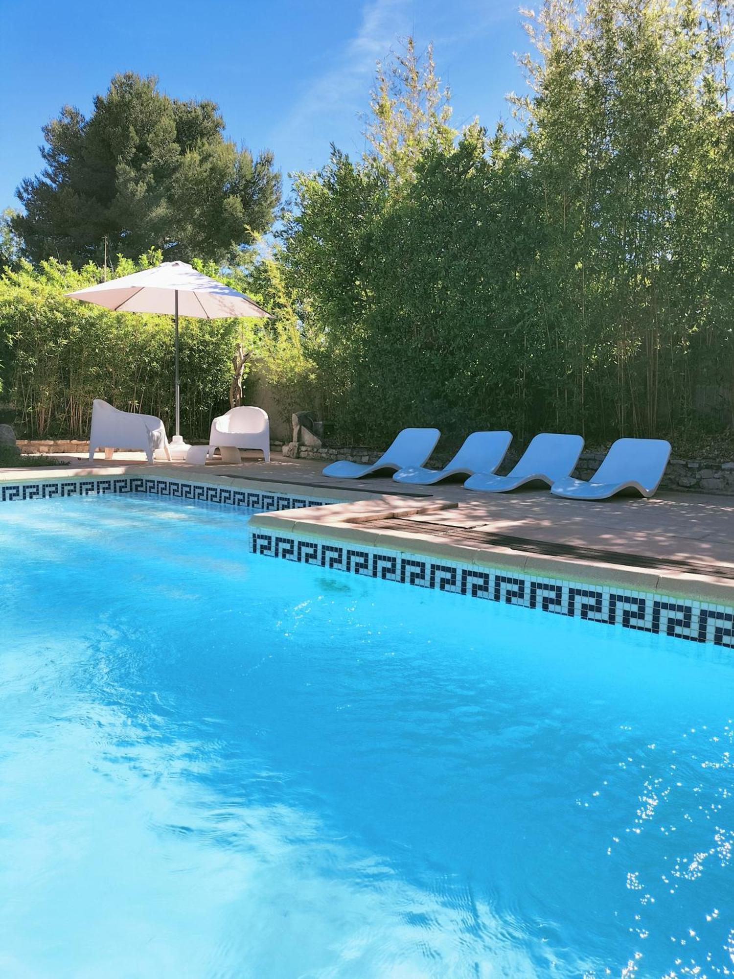 Vacances Carnoux-en-Provence Extérieur photo